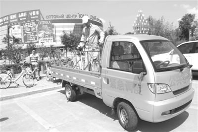黑河市民自發(fā)愛(ài)護(hù)自行車